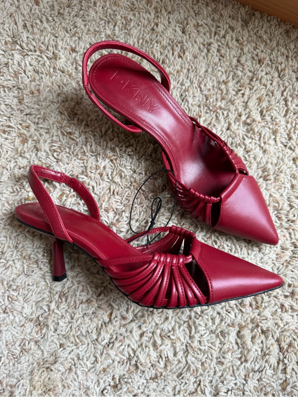 DKNY Gleea Red Patent Slingback Pointed Toe Kitten Heels size 7.5